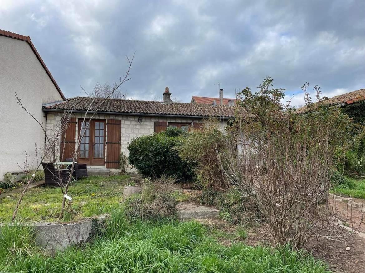 May'S Cottage アヴァイユ・リムジーヌ エクステリア 写真