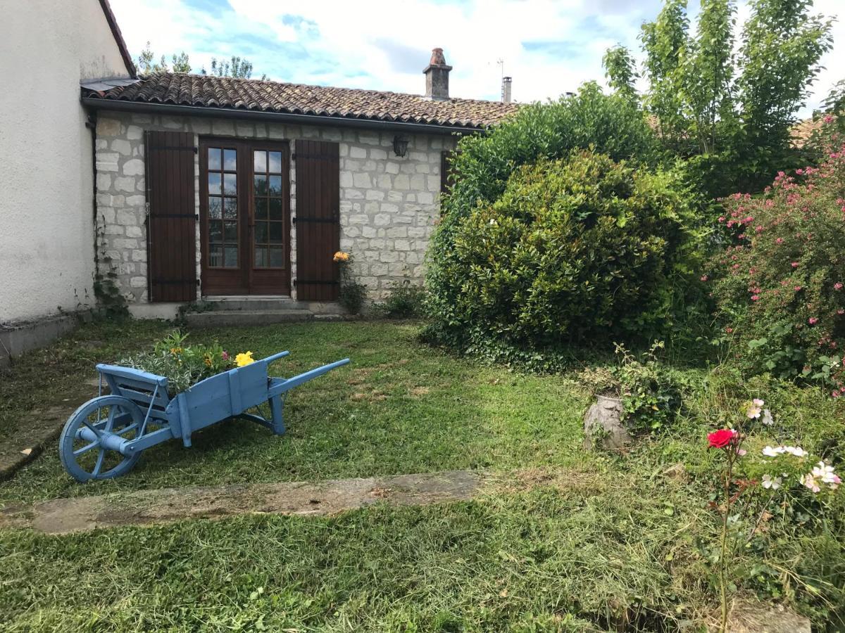 May'S Cottage アヴァイユ・リムジーヌ エクステリア 写真